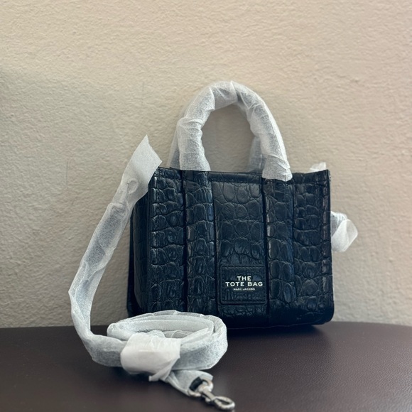 Marc Jacobs The Croc-Embossed Crossbody Tote bag - Picture 2 of 12